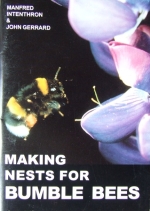 fotografie - kniha Making Nests for Bumble Bees